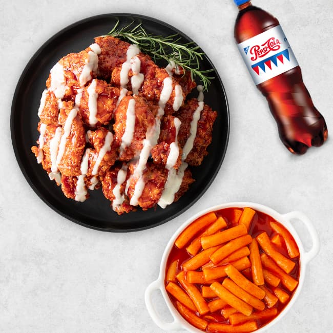 네네치킨 순살레드마블치킨+네네볶이+콜라(1.25L)